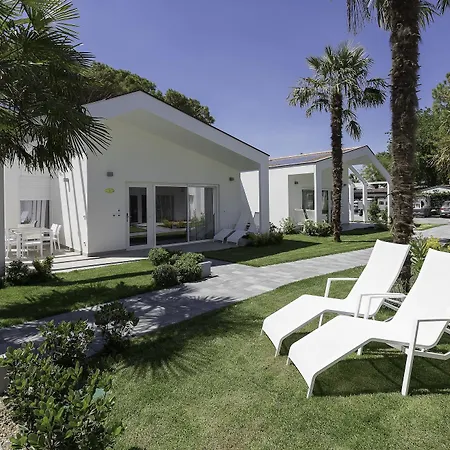 Resort Vela Blu Village 4*
