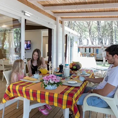 Resort Vela Blu Village 4*