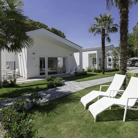 Vela Blu Village 4*