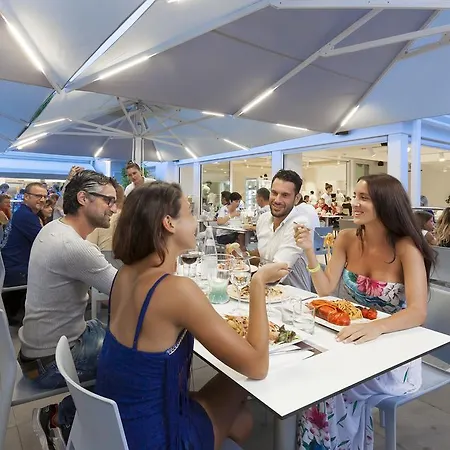 Resort Vela Blu Village 4*